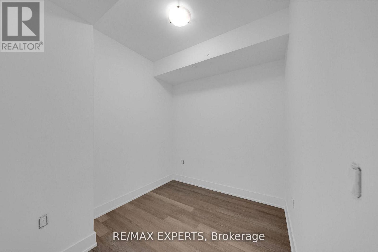 203 - 2075 King Road Property Photo 20