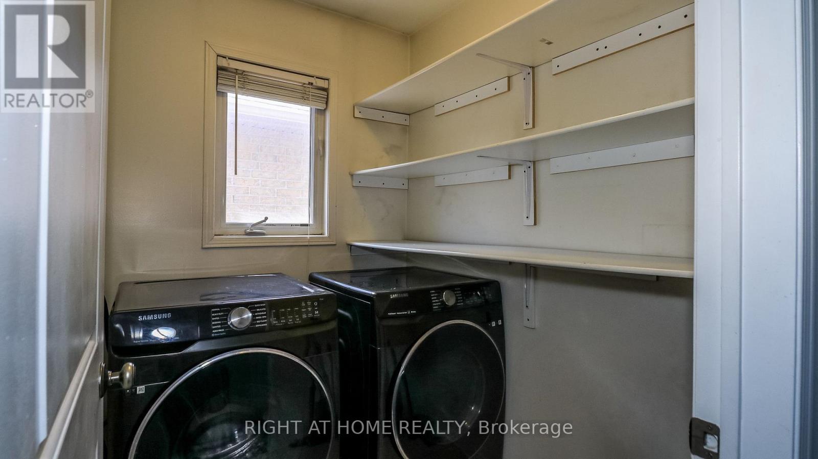 8 Cherry Lane Property Photo 12