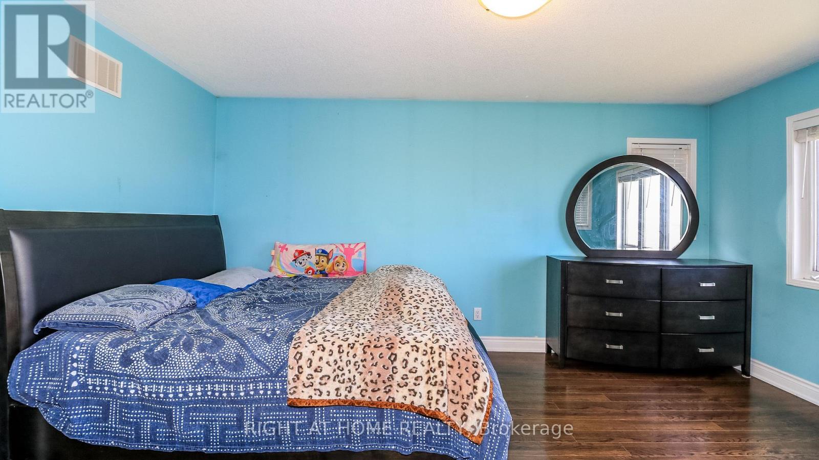 8 Cherry Lane Property Photo 16