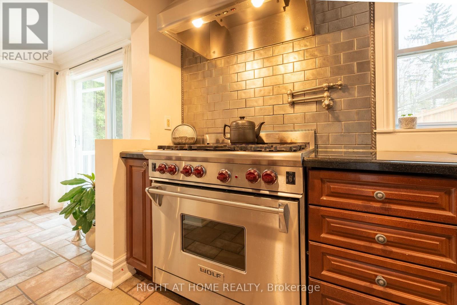 120 Wright Street Property Photo 22