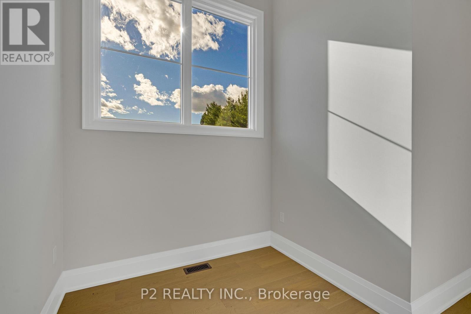 50 Newton Reed Crescent Property Photo 32