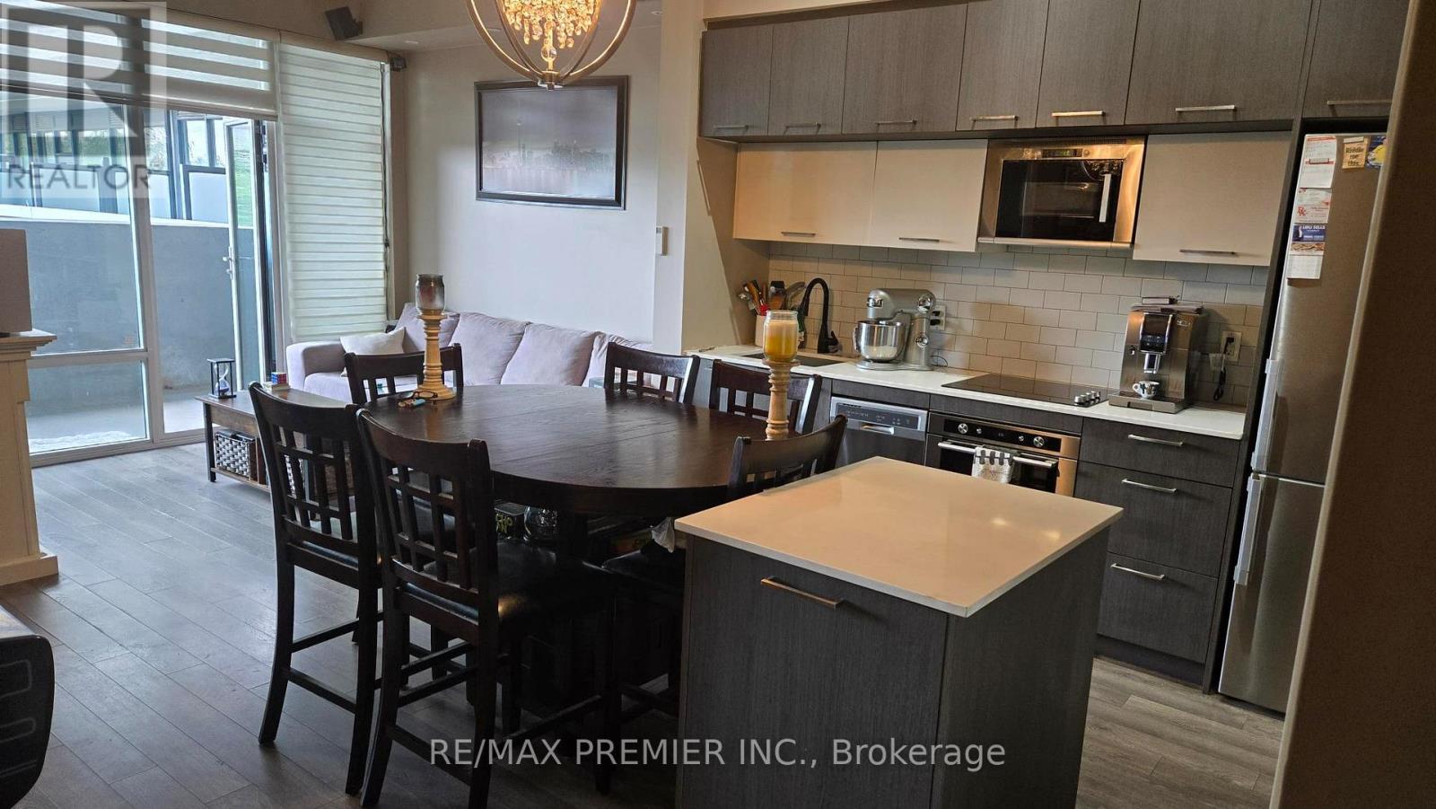 339 - 4800 Highway 7 W Property Photo 4