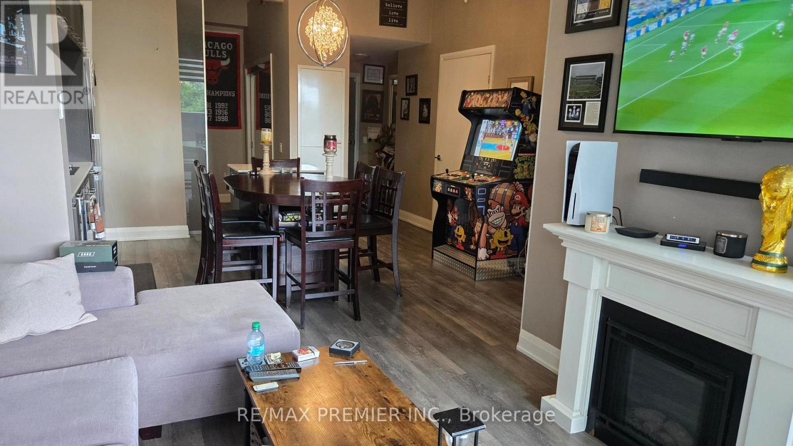 339 - 4800 Highway 7 W Property Photo 5