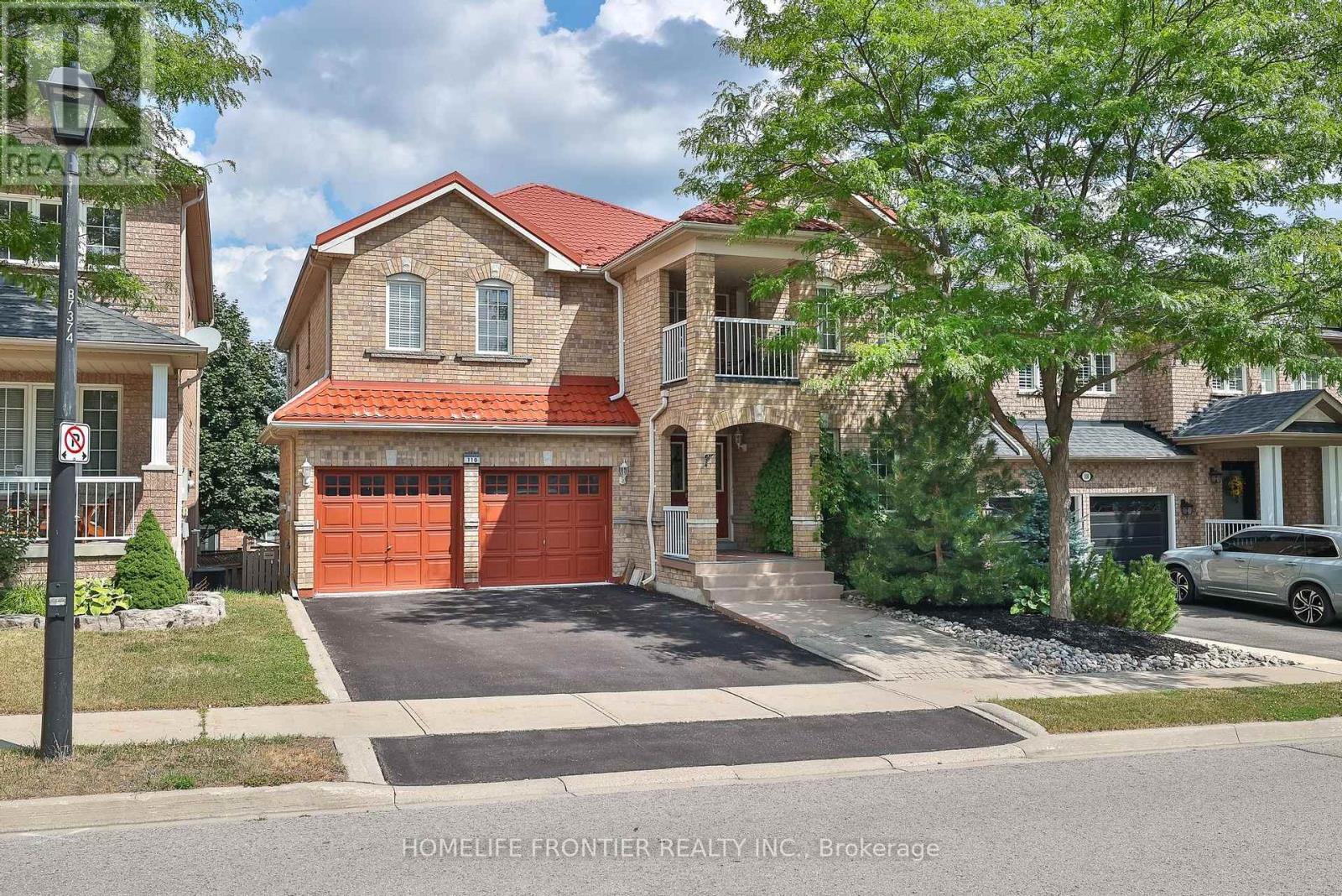 110 Red River Crescent Property Photo 1