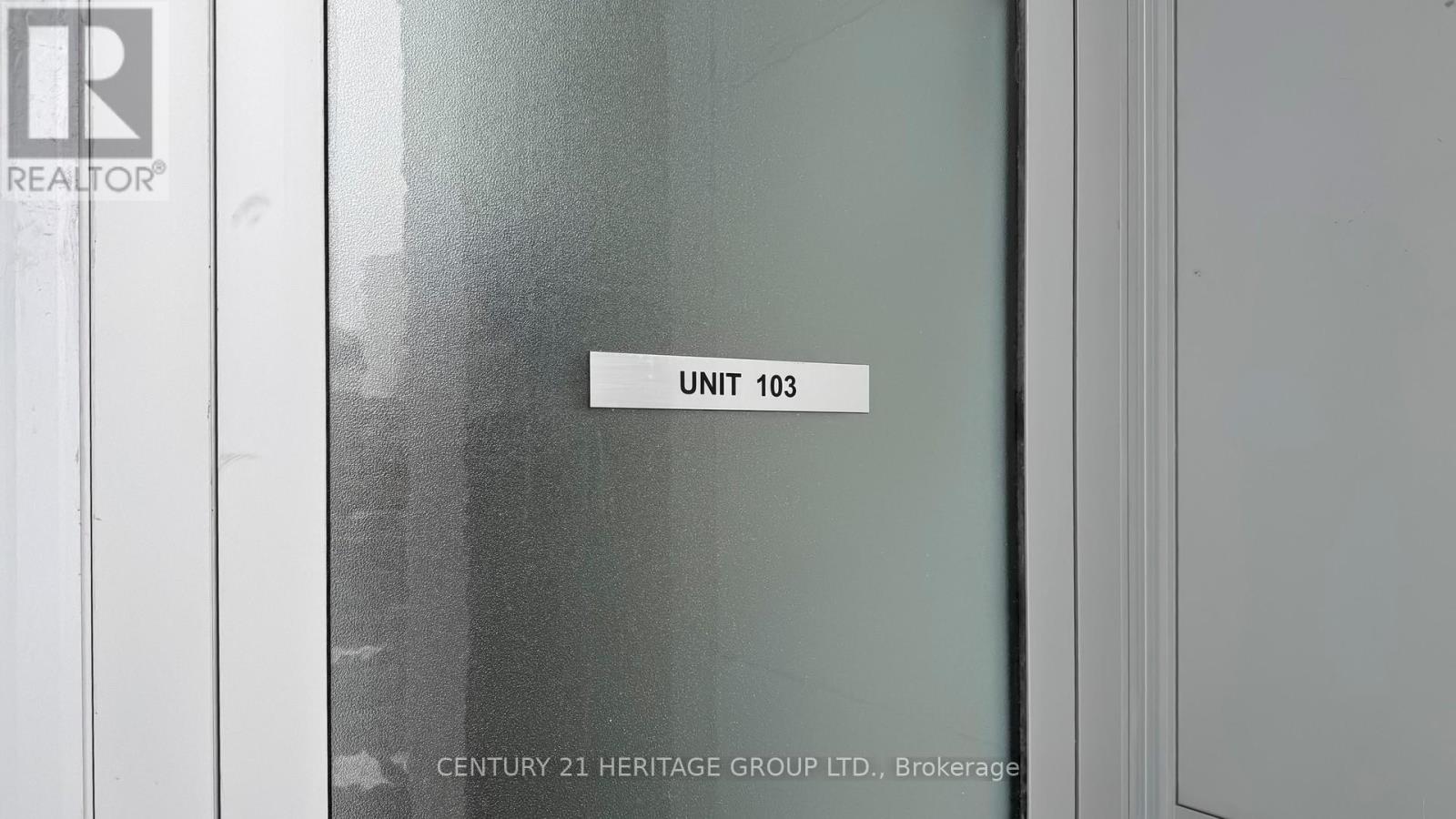 103 (l/w) - 8888 Yonge Street Property Photo 8