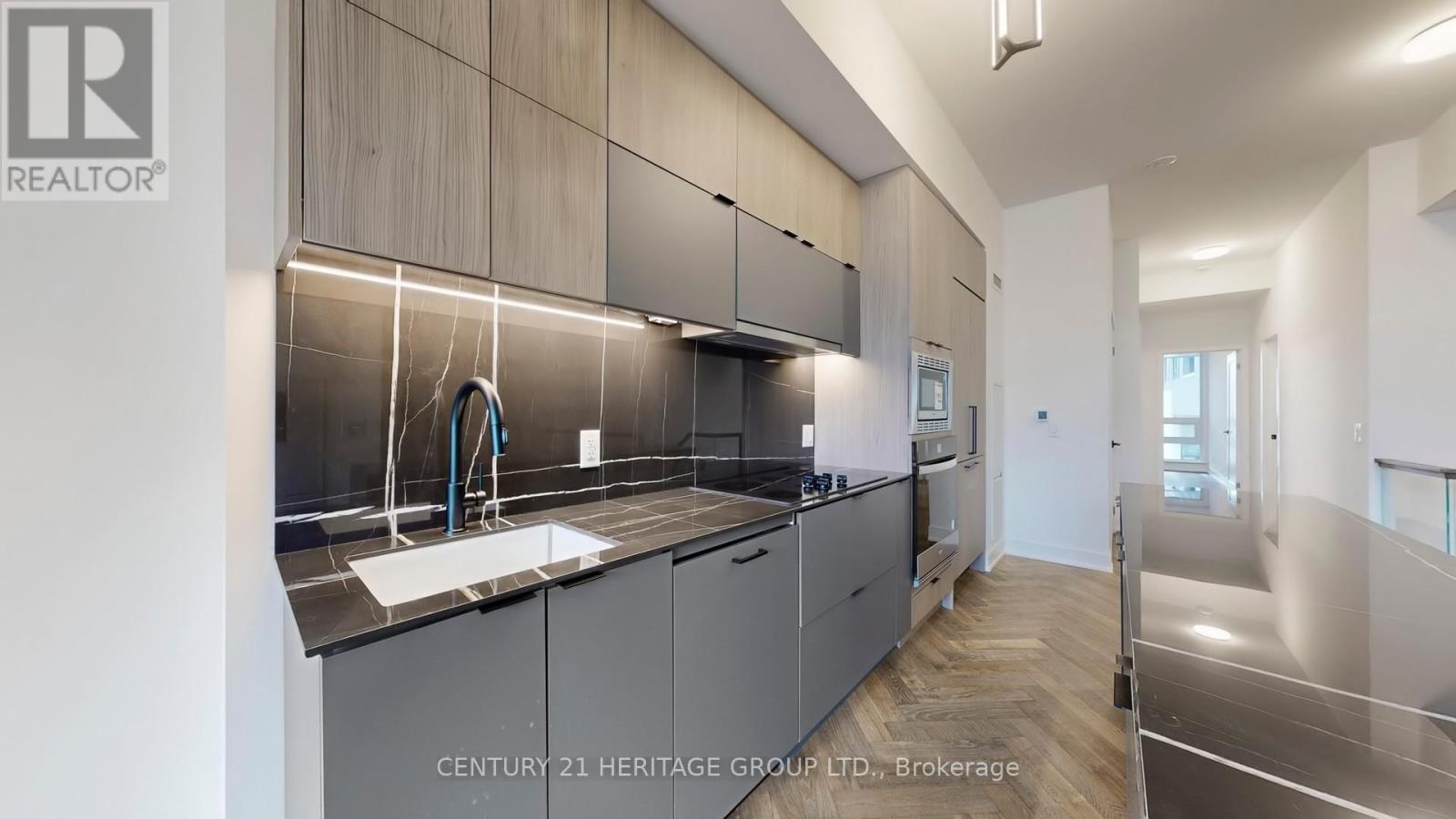 103 (l/w) - 8888 Yonge Street Property Photo 12
