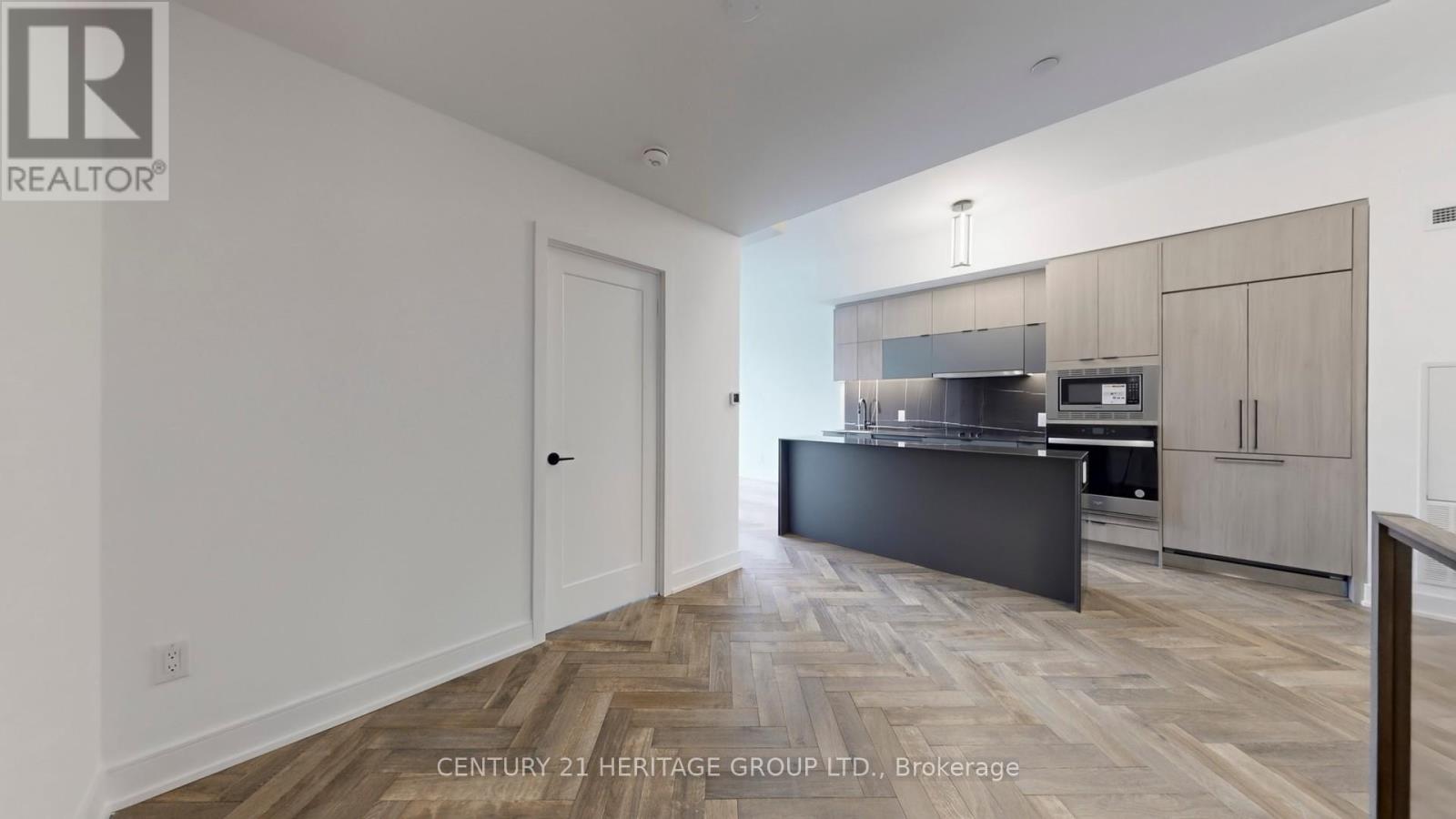 103 (l/w) - 8888 Yonge Street Property Photo 14