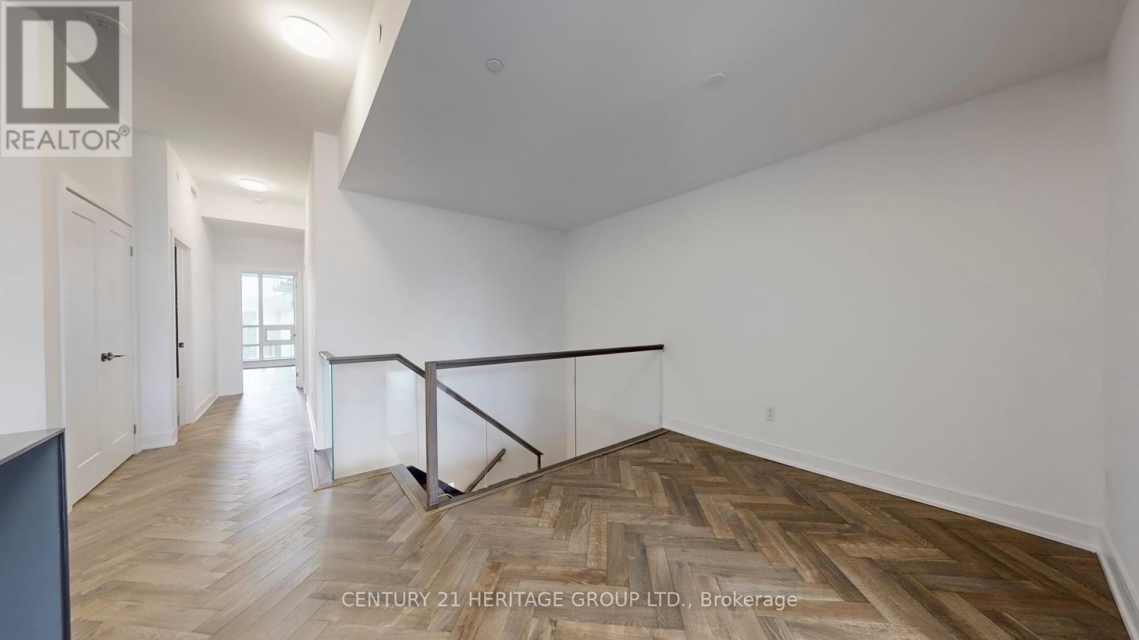 103 (l/w) - 8888 Yonge Street Property Photo 15