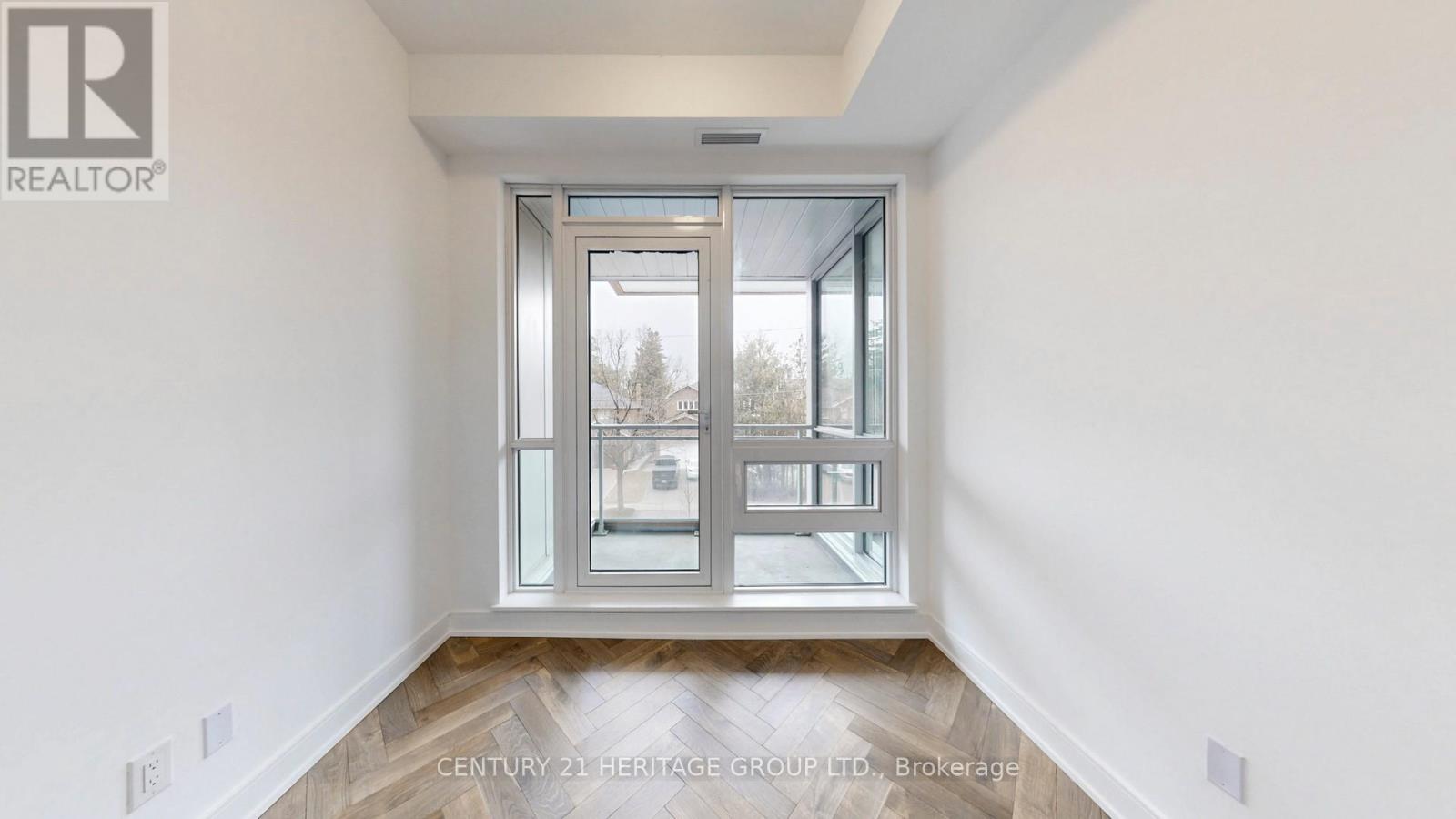 103 (l/w) - 8888 Yonge Street Property Photo 16