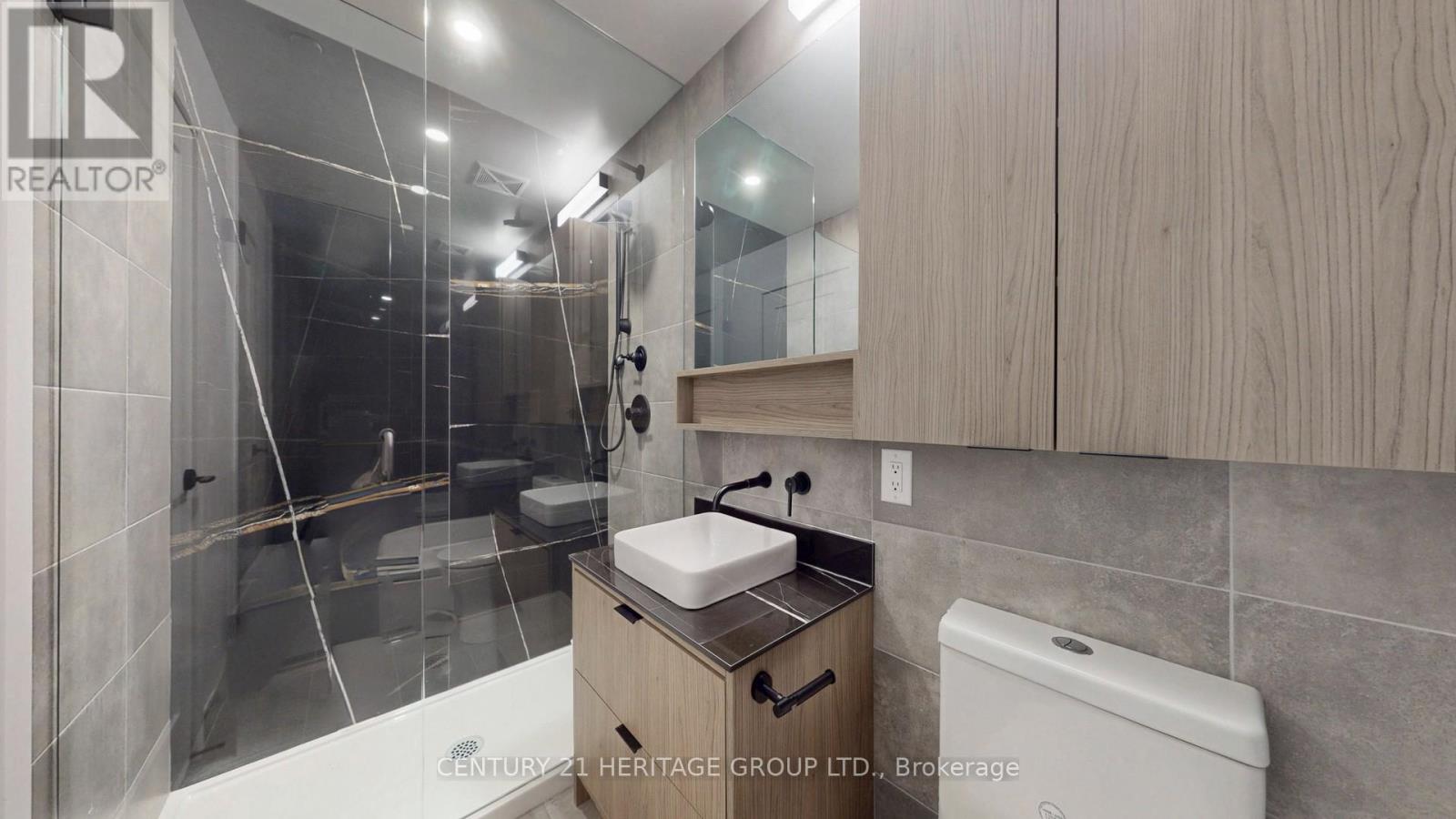 103 (l/w) - 8888 Yonge Street Property Photo 23