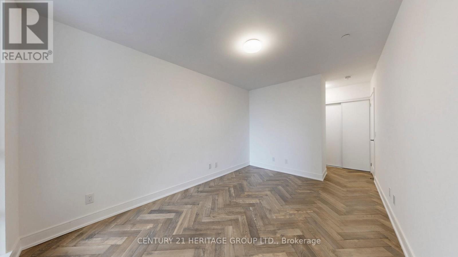 103 (l/w) - 8888 Yonge Street Property Photo 26