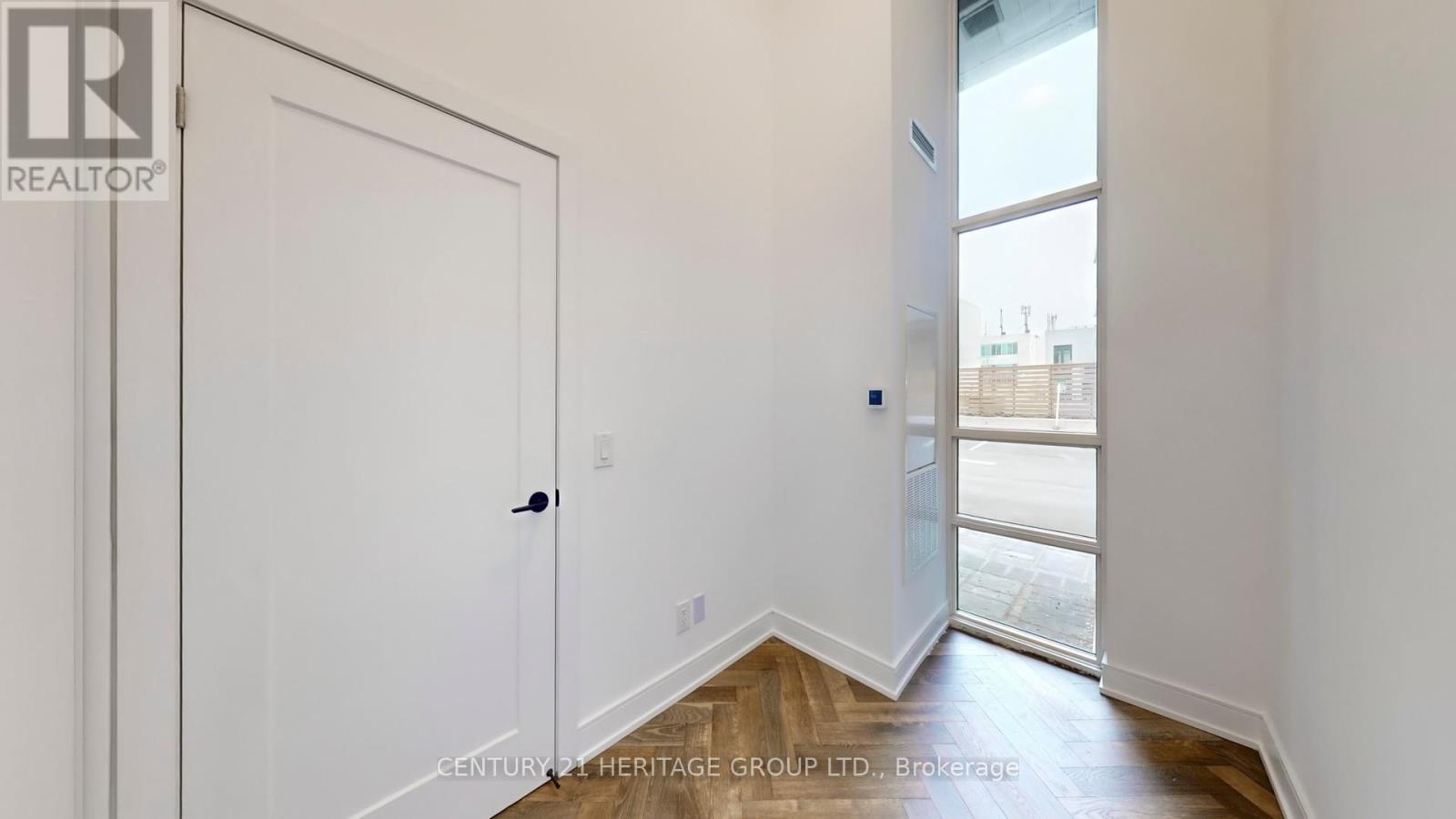 103 (l/w) - 8888 Yonge Street Property Photo 35