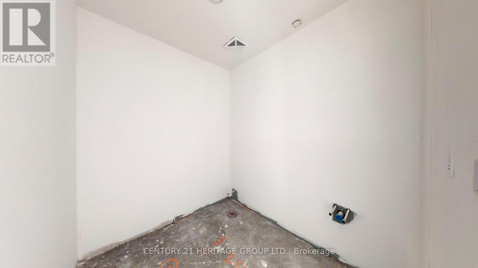 103 (l/w) - 8888 Yonge Street Property Photo 37