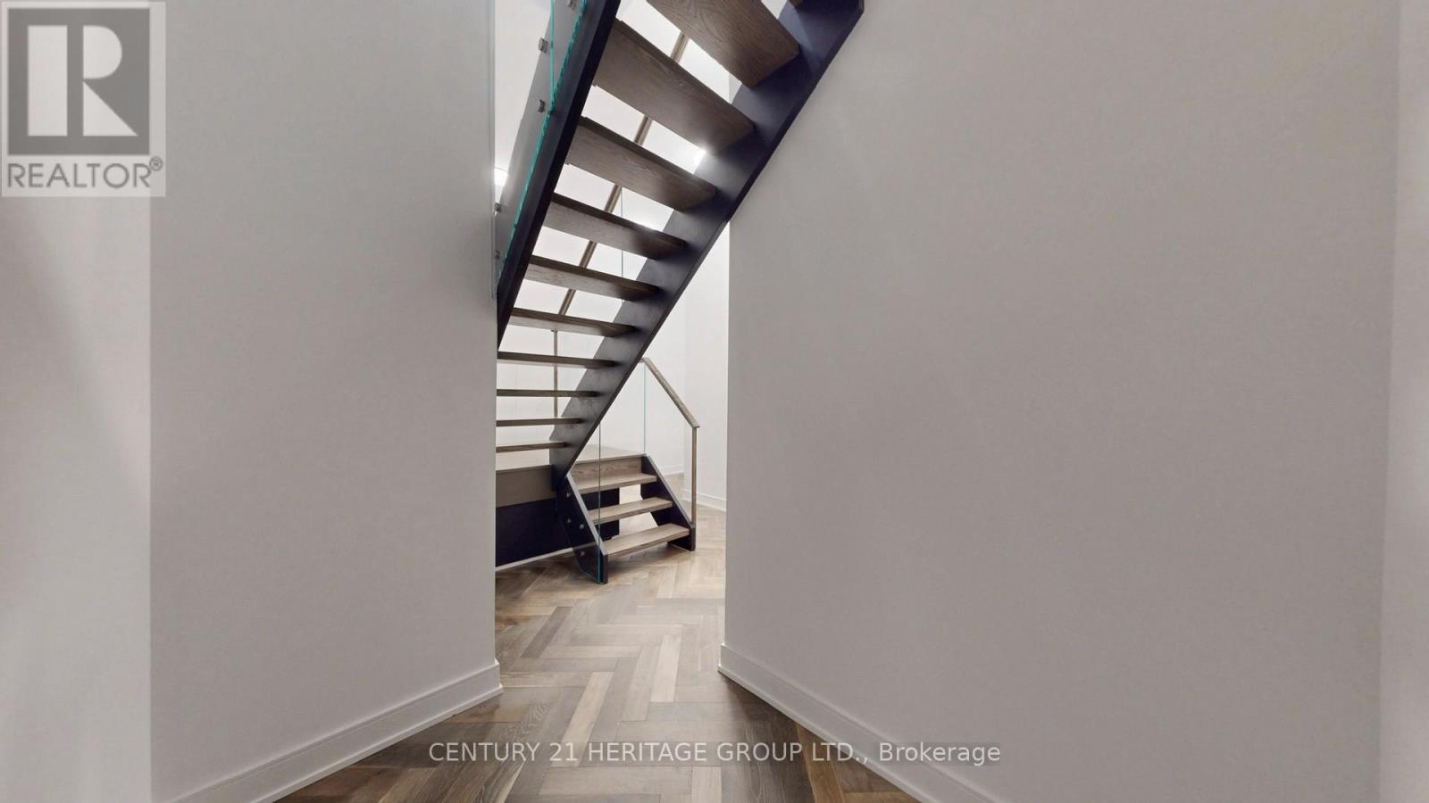 103 (l/w) - 8888 Yonge Street Property Photo 39