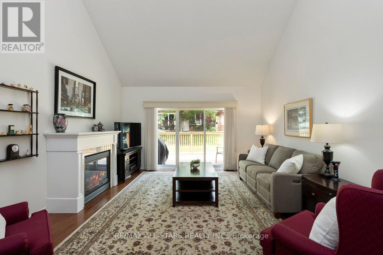 52 Oasis Way Property Photo 2