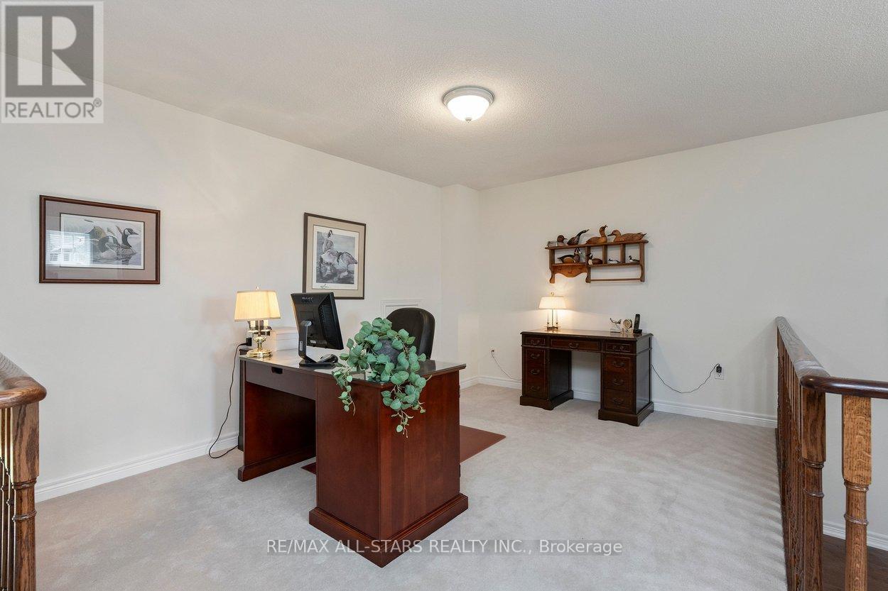52 Oasis Way Property Photo 34