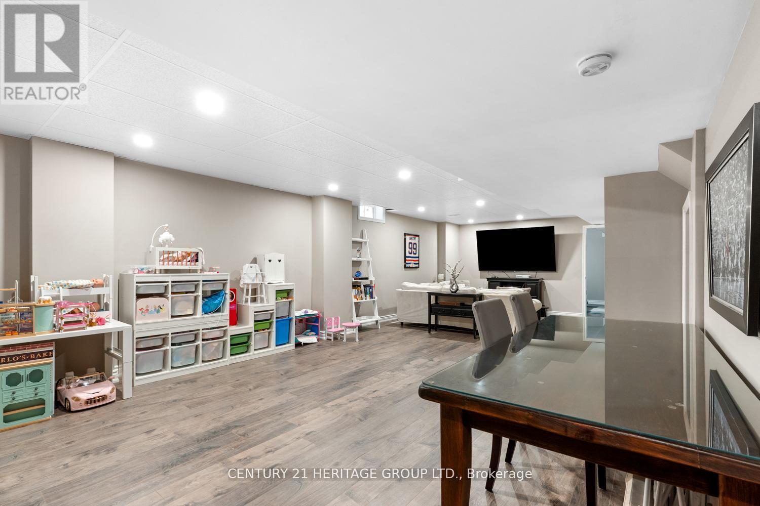67 Alex Campbell Crescent Property Photo 37