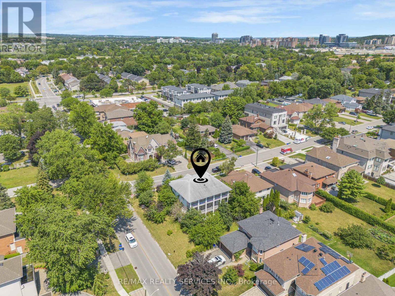 135 Spruce Avenue Property Photo 3