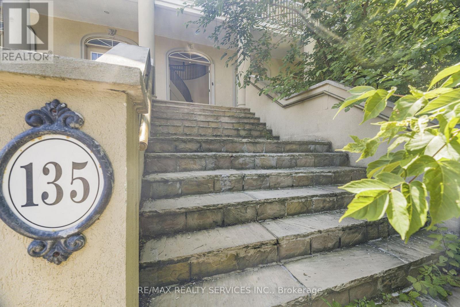 135 Spruce Avenue Property Photo 6
