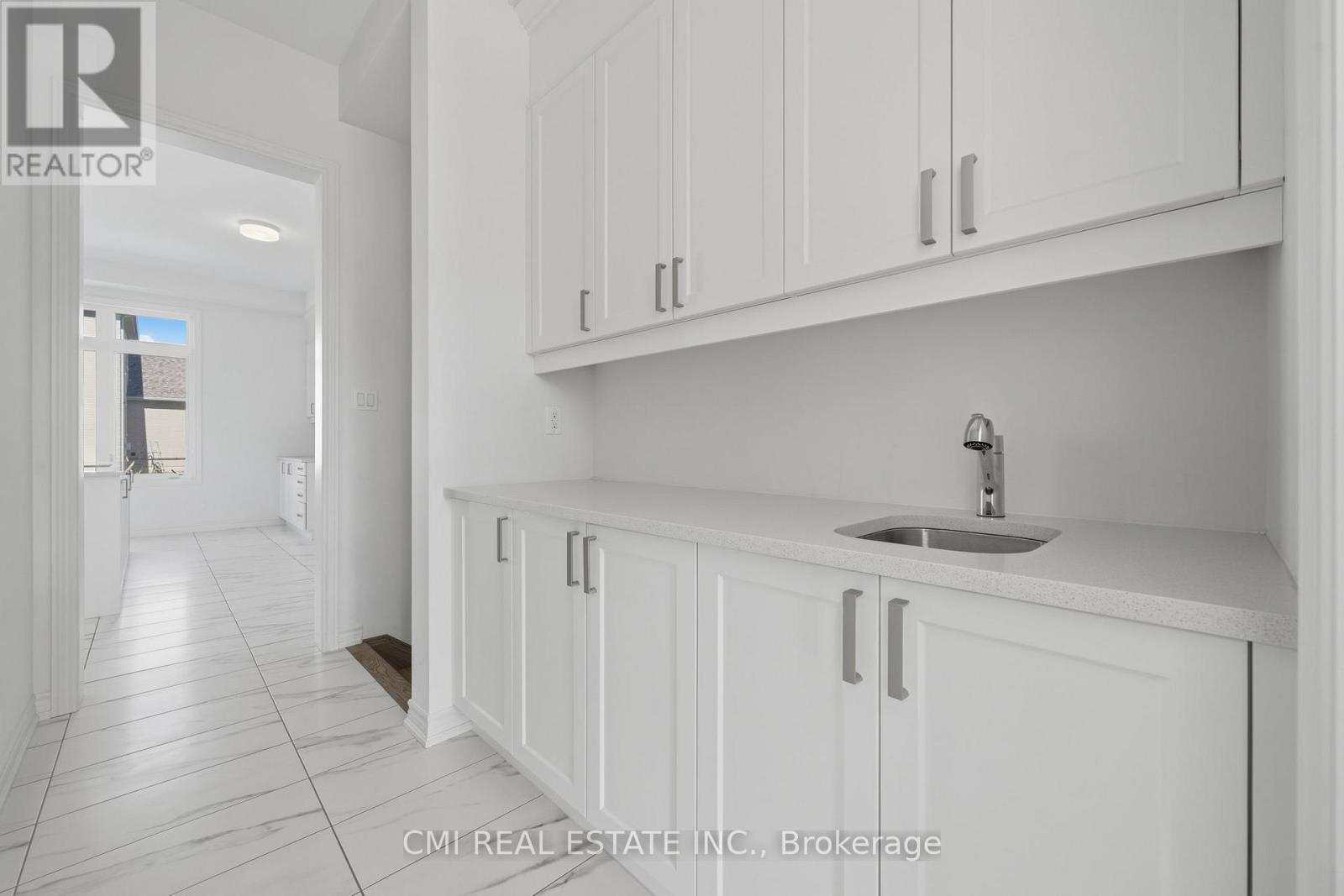 25 Bellflower Crescent Property Photo 15