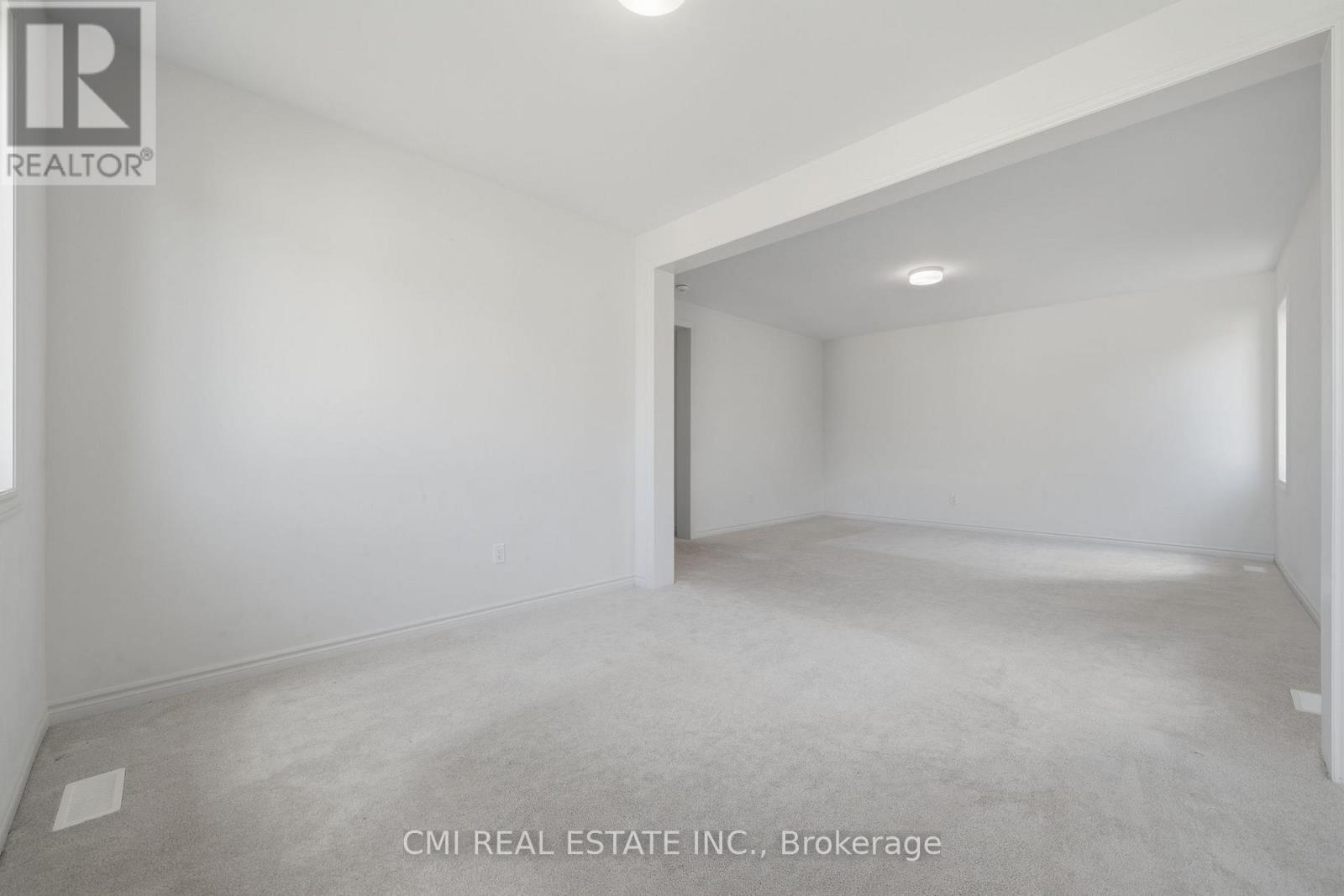 25 Bellflower Crescent Property Photo 34