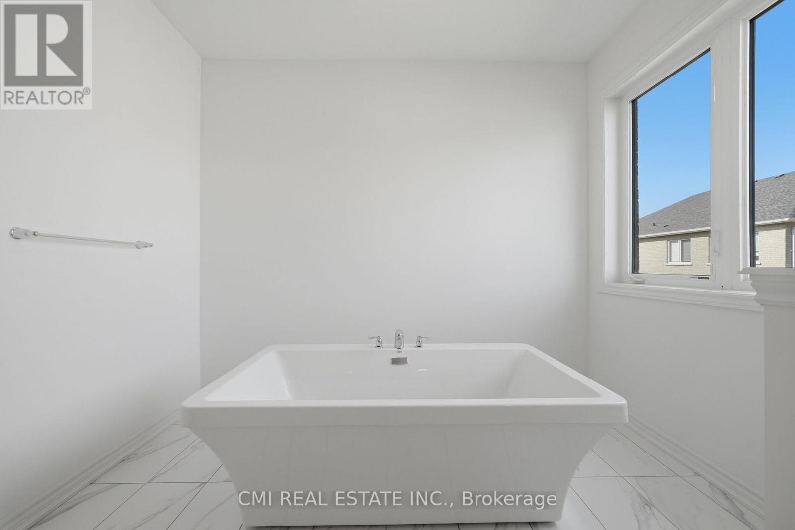 25 Bellflower Crescent Property Photo 37
