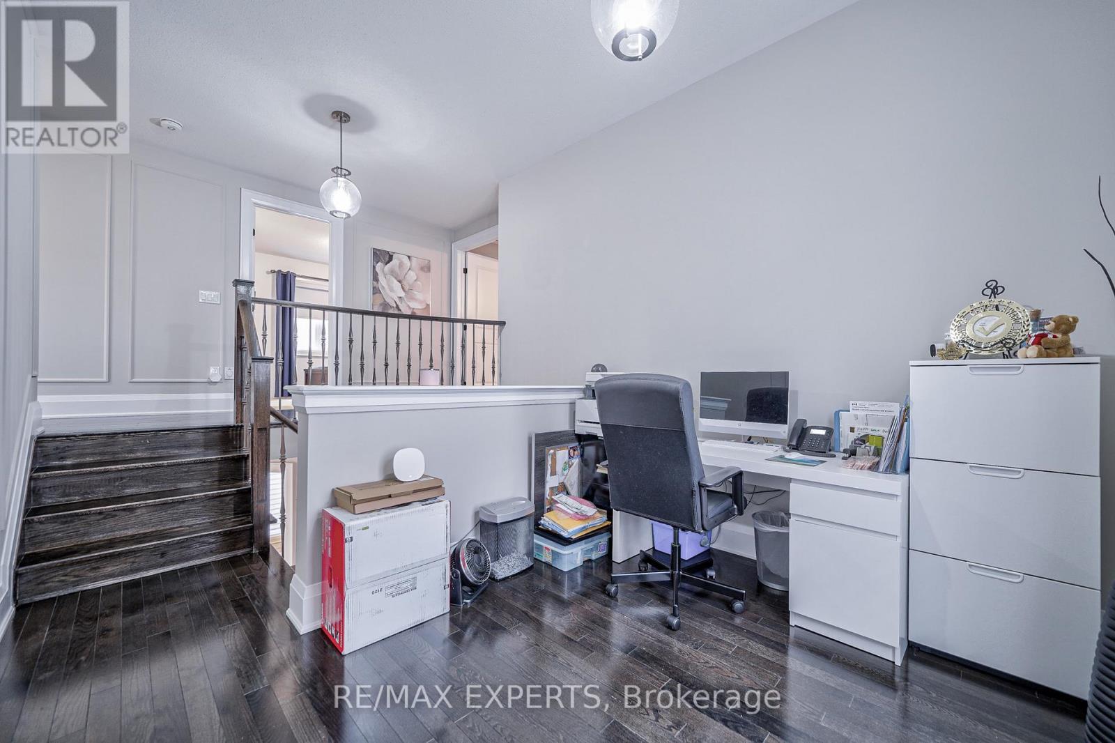 265 Chatfield Drive N Property Photo 22