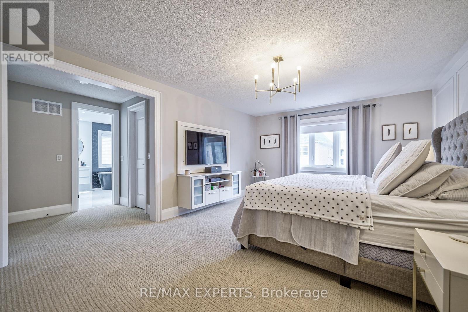 265 Chatfield Drive N Property Photo 26