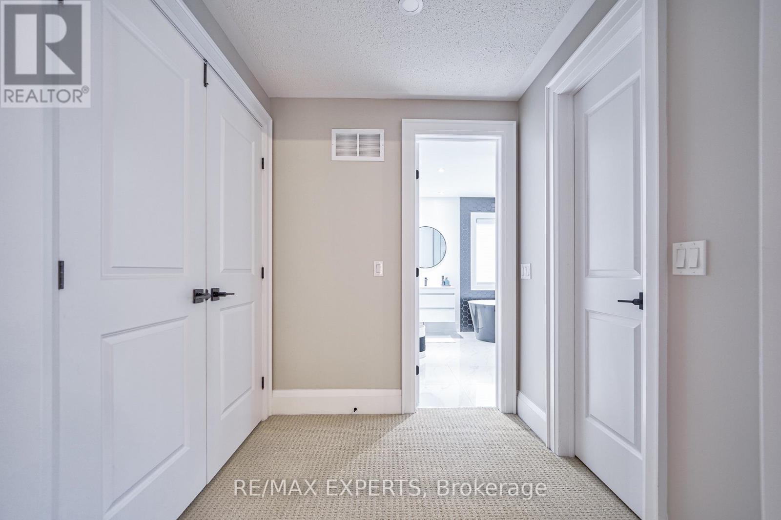 265 Chatfield Drive N Property Photo 28