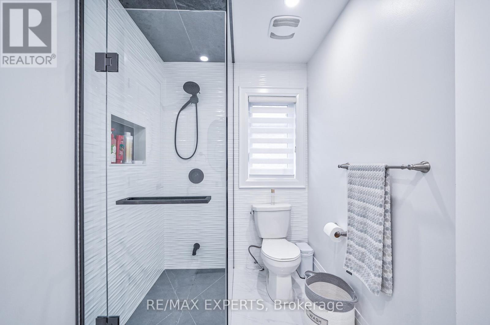 265 Chatfield Drive N Property Photo 33