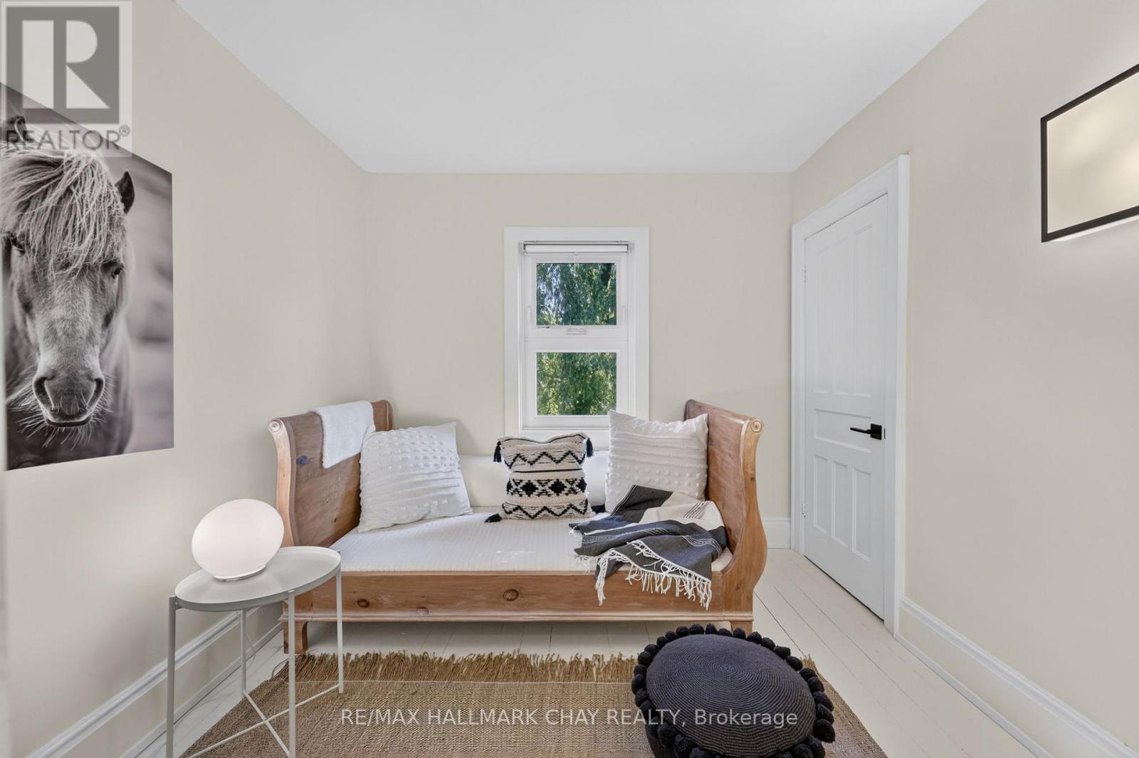 7874 10th Line Property Photo 26