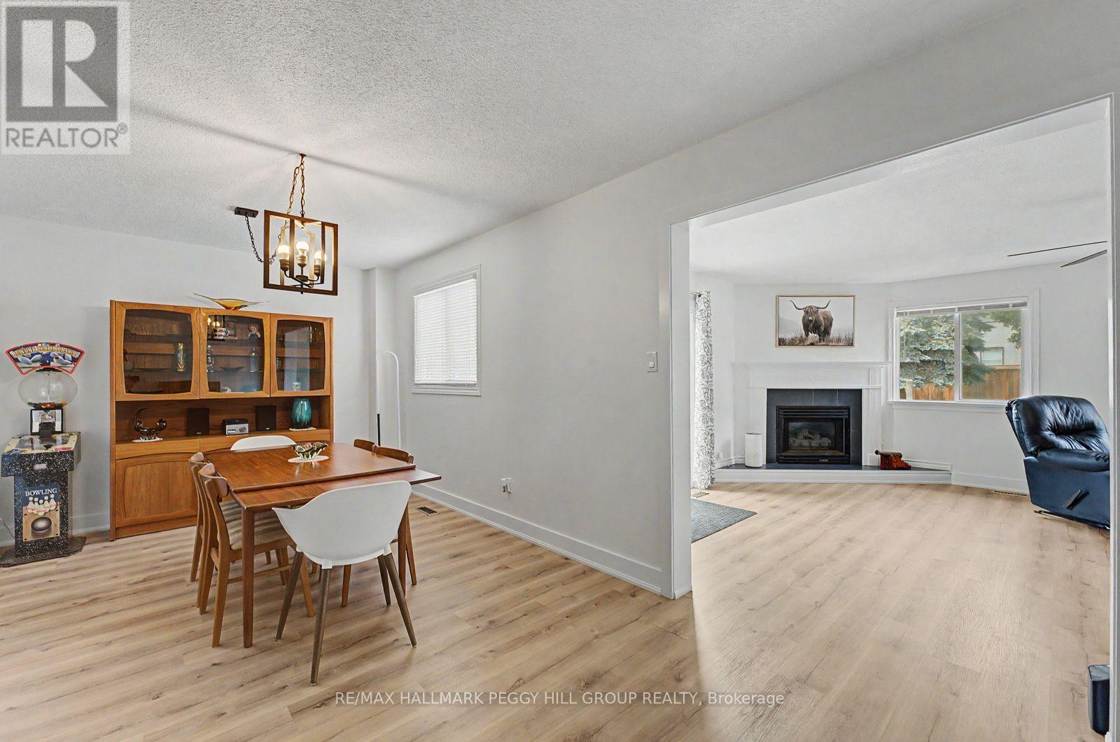 990 Maclean Street Property Photo 4