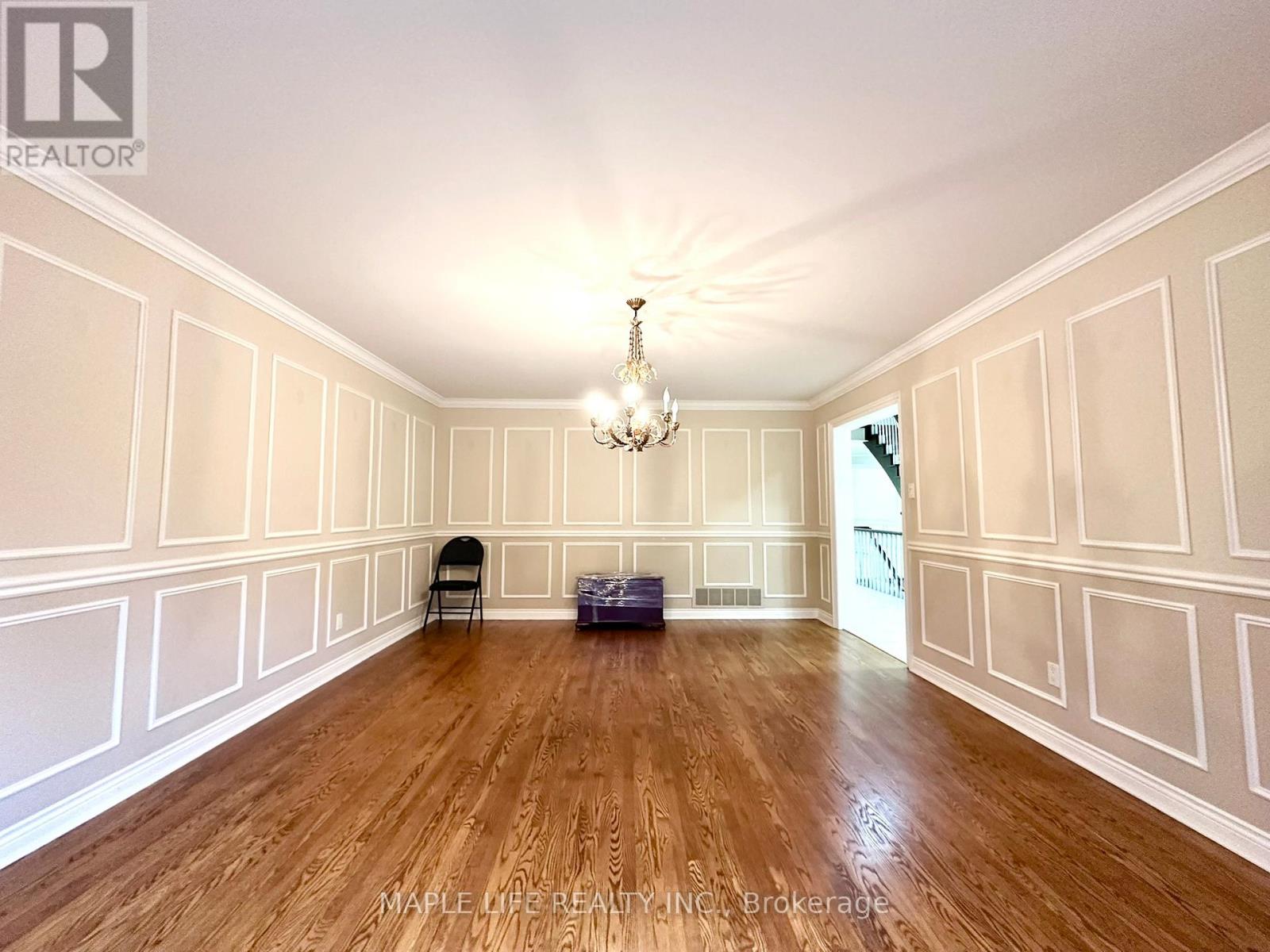 52 Prince Edward Boulevard Property Photo 5