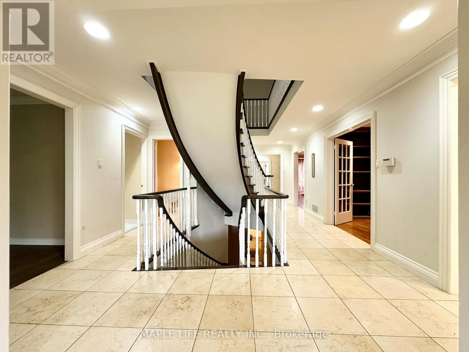 52 Prince Edward Boulevard Property Photo 17