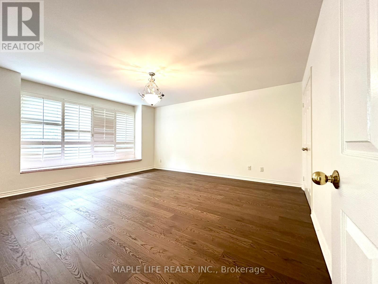 52 Prince Edward Boulevard Property Photo 30
