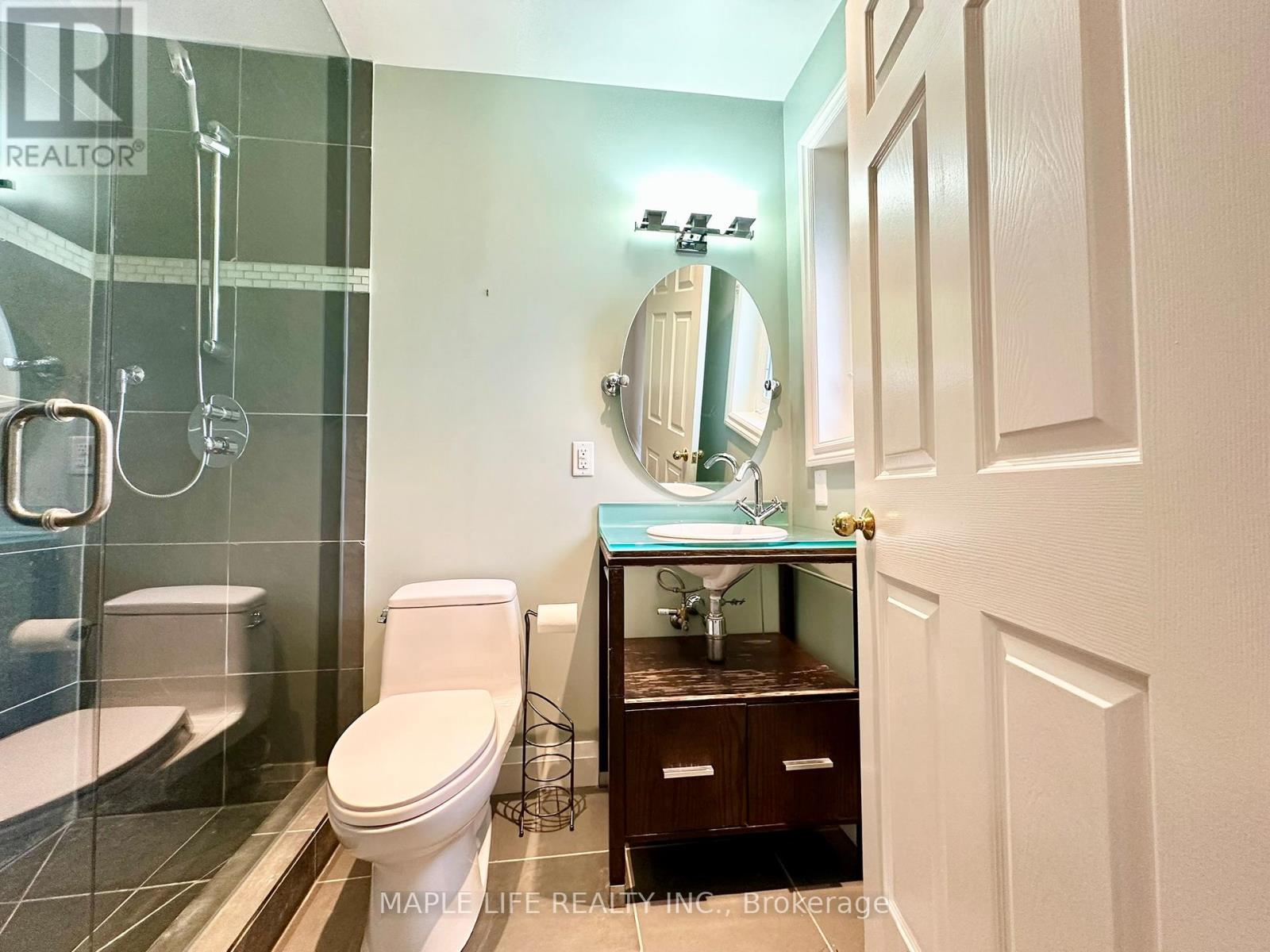 52 Prince Edward Boulevard Property Photo 33