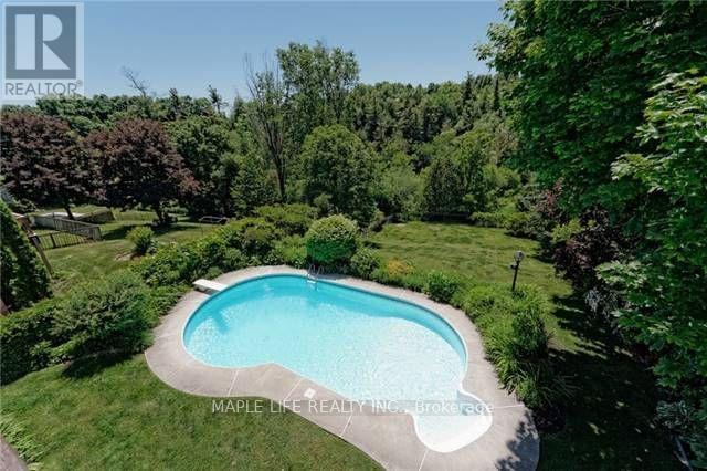 52 Prince Edward Boulevard Property Photo 42