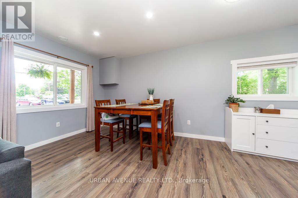 23505 Lakeridge Road Property Photo 8