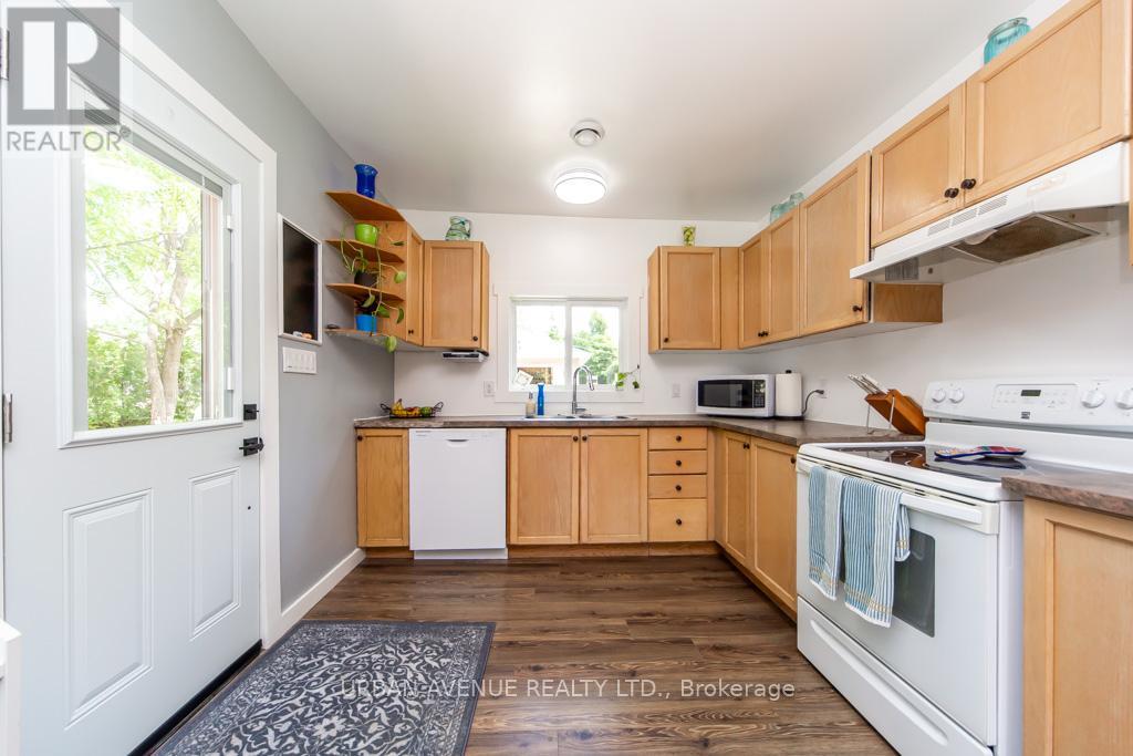 23505 Lakeridge Road Property Photo 10