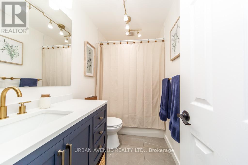23505 Lakeridge Road Property Photo 23