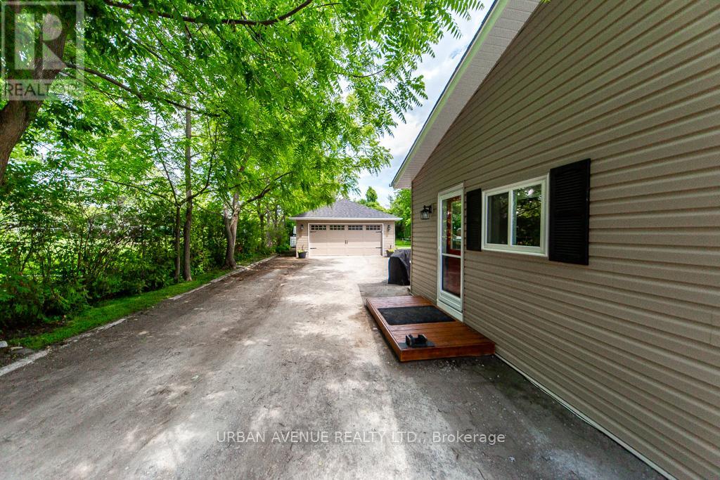 23505 Lakeridge Road Property Photo 35