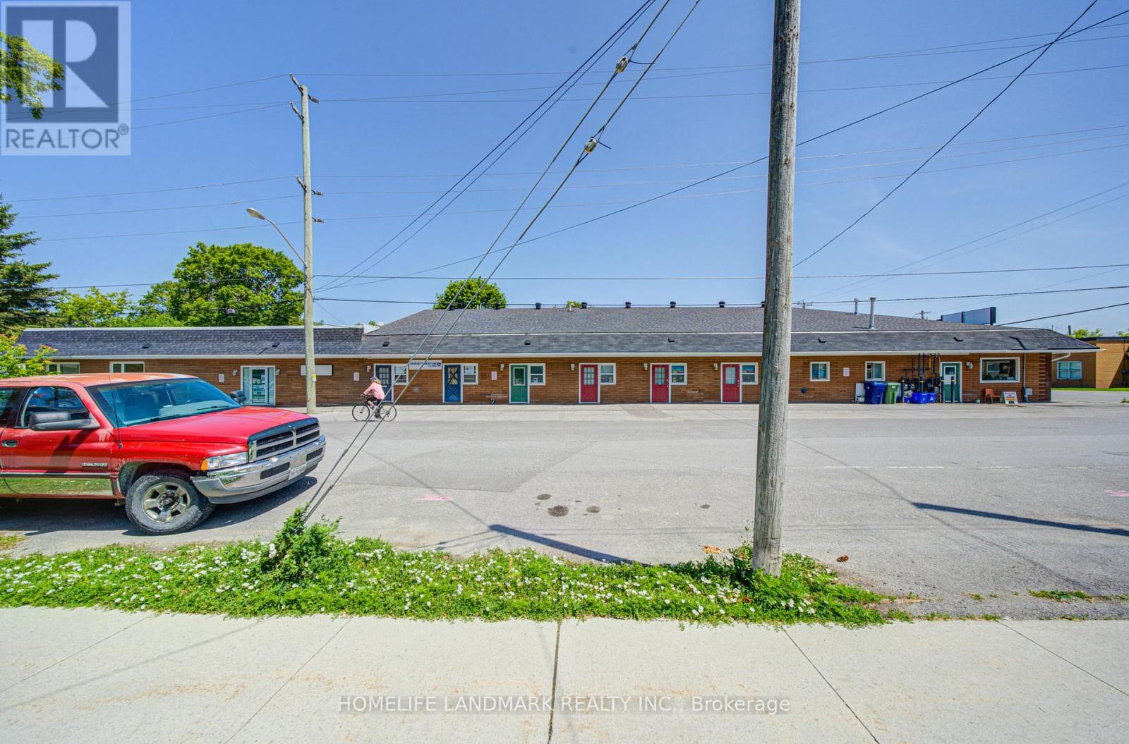 328 Mill Street Property Photo 6
