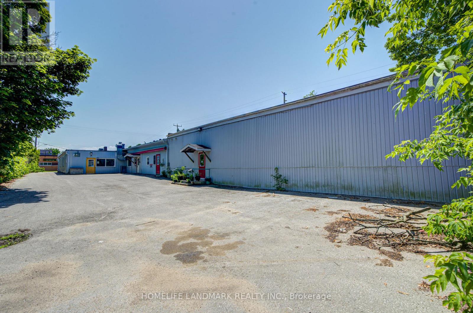 328 Mill Street Property Photo 15