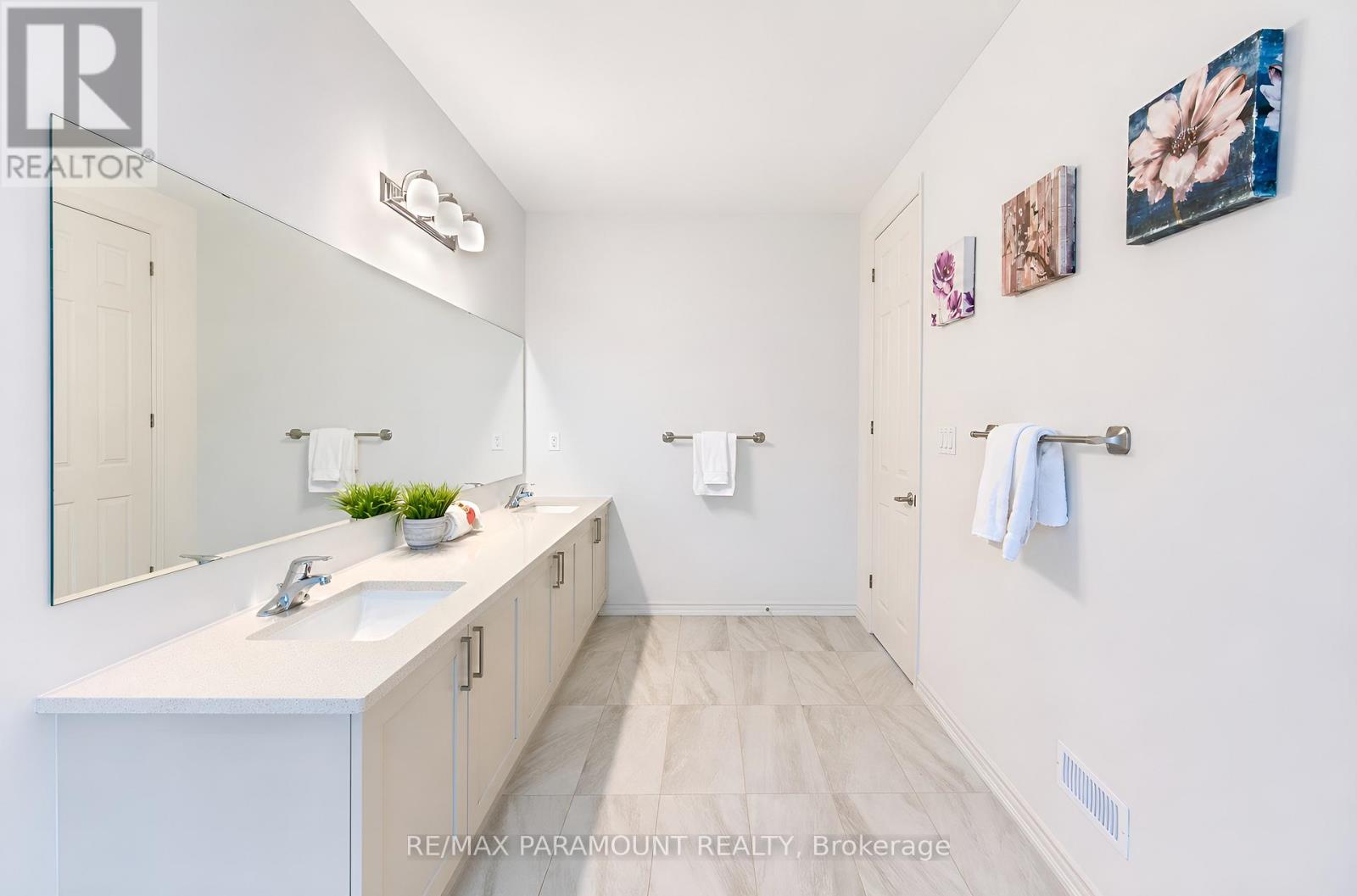 1 Sparrow Way Property Photo 32