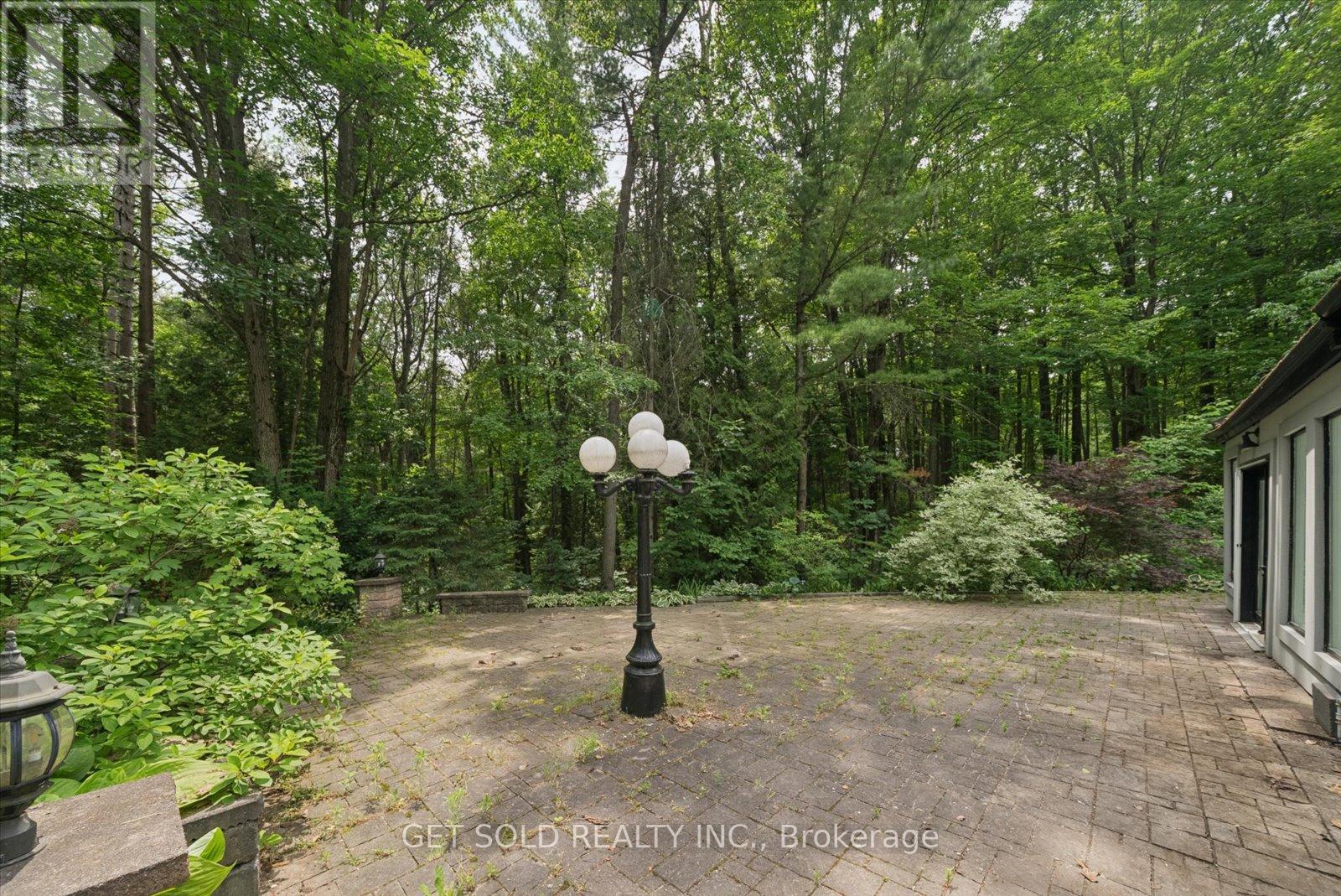 80 White Pine Trail Property Photo 12
