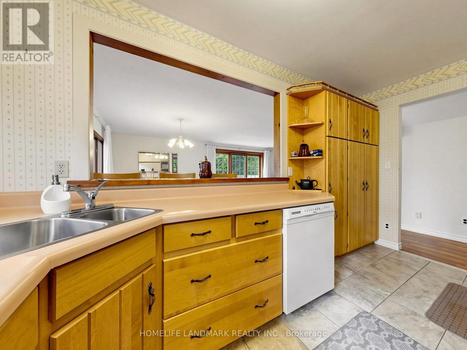 2654 Doane Road Property Photo 9