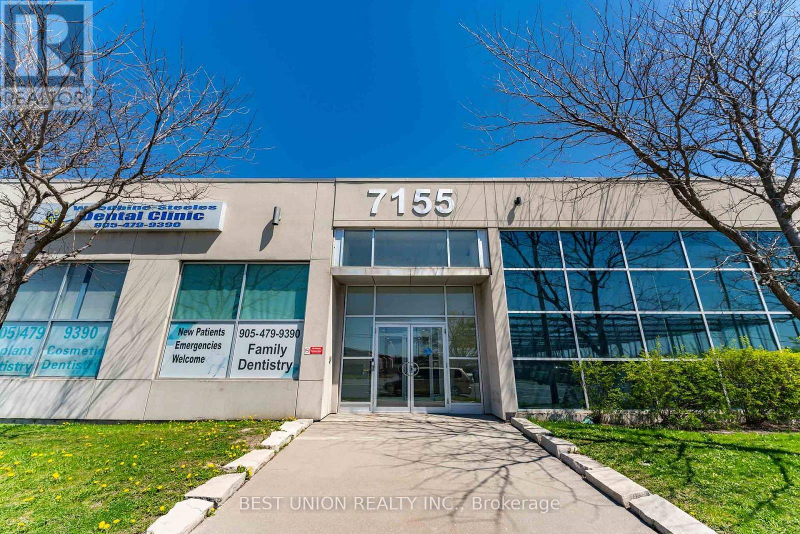 126 - 7155 Woodbine Avenue Property Photo 1