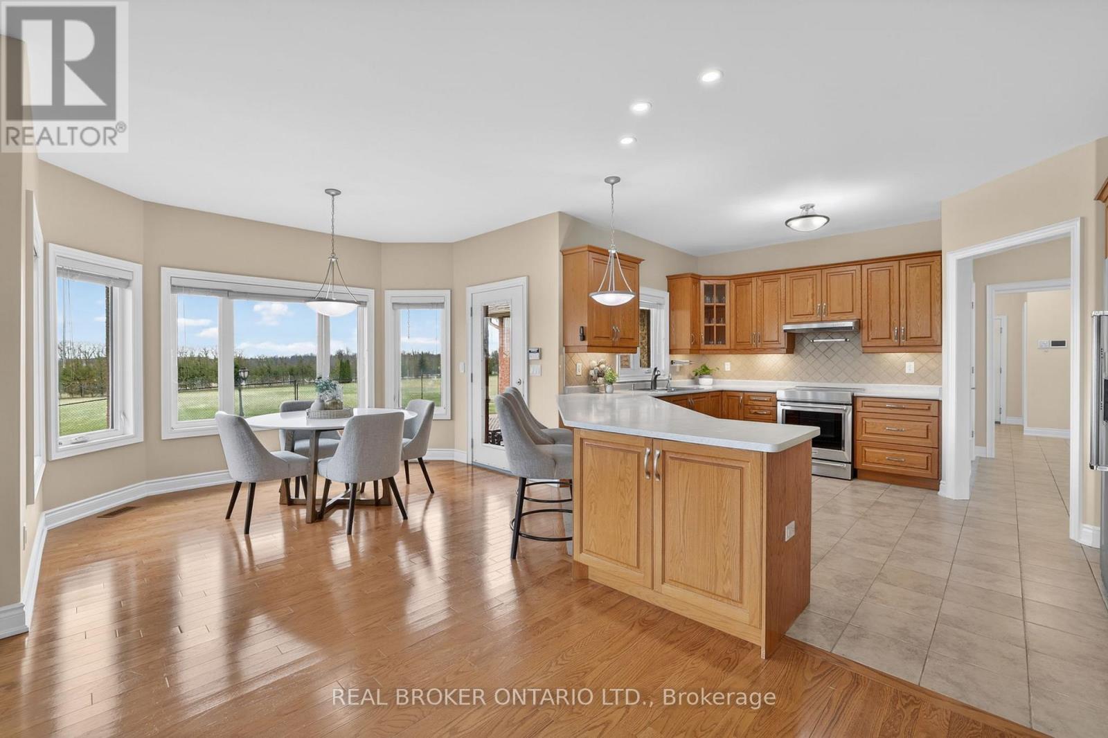 3421 Cole Road Property Photo 18