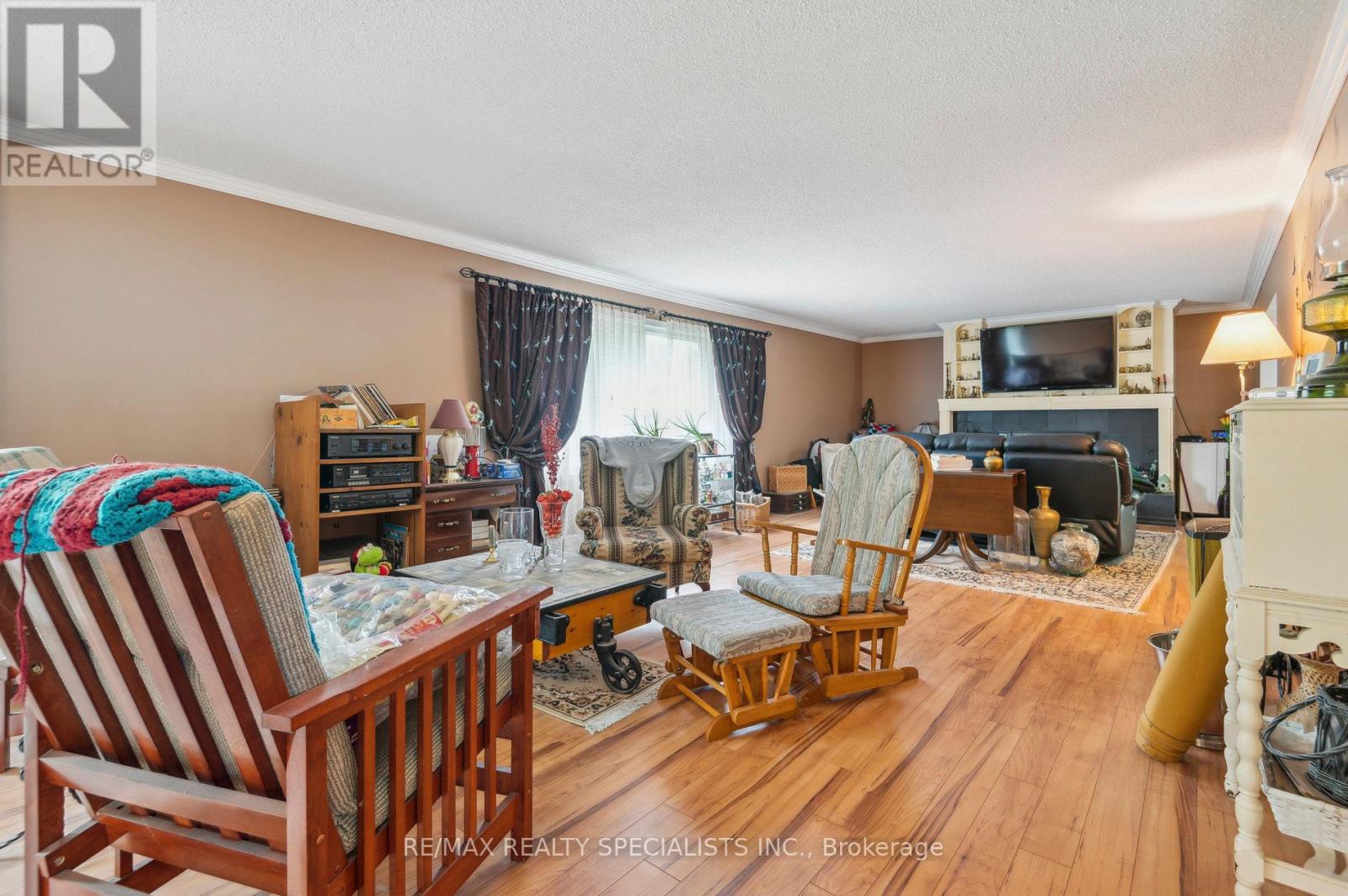 2698 Tottenham Road Property Photo 44