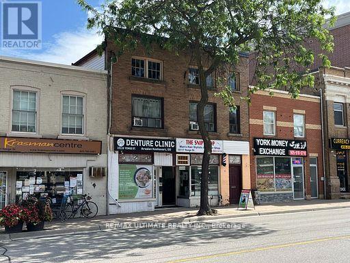 10119 Yonge Street Property Photo 3